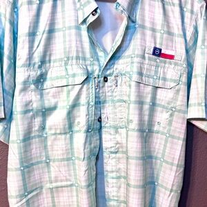Magellan Outdoors Fishing Shirt Mens Medium Blue Texas Plaid EXCELLENT CONDITION